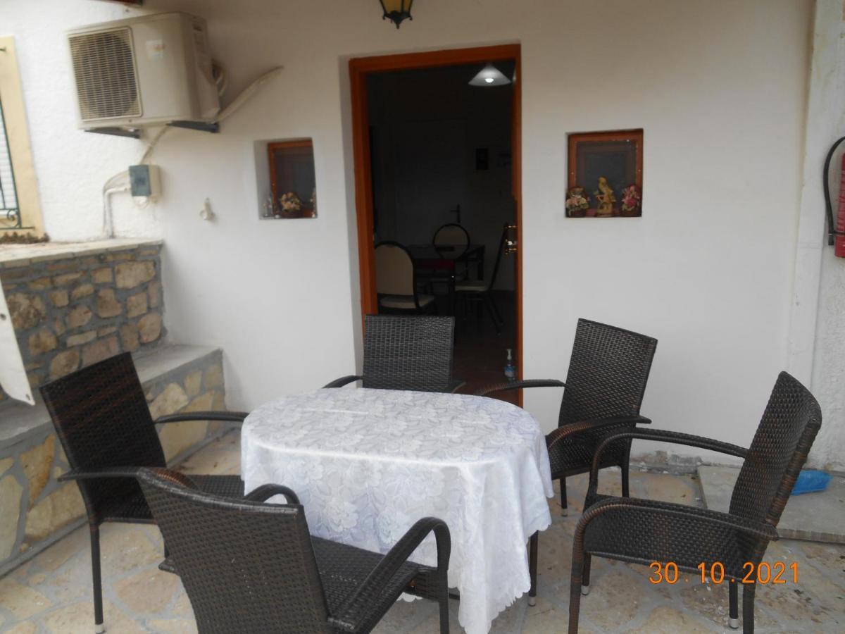 Melios Rooms Petalídhion Dış mekan fotoğraf